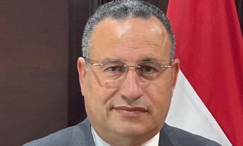 الدكتور عبدالعزيز قنصوة