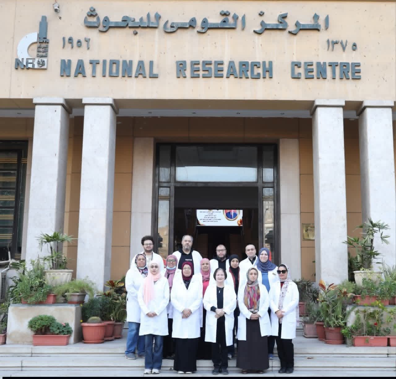 التعليم العالي: استمرار انطلاق قوافل المركز القومي للبحوث الطبية لخدمة القرى الأكثر احتياجًا