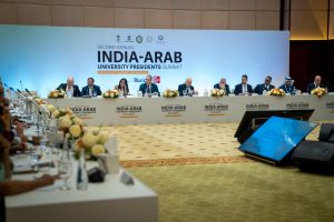 اختتام أعمال الدورة الثانية لقمة رؤساء الجامعات العربية–الهندية