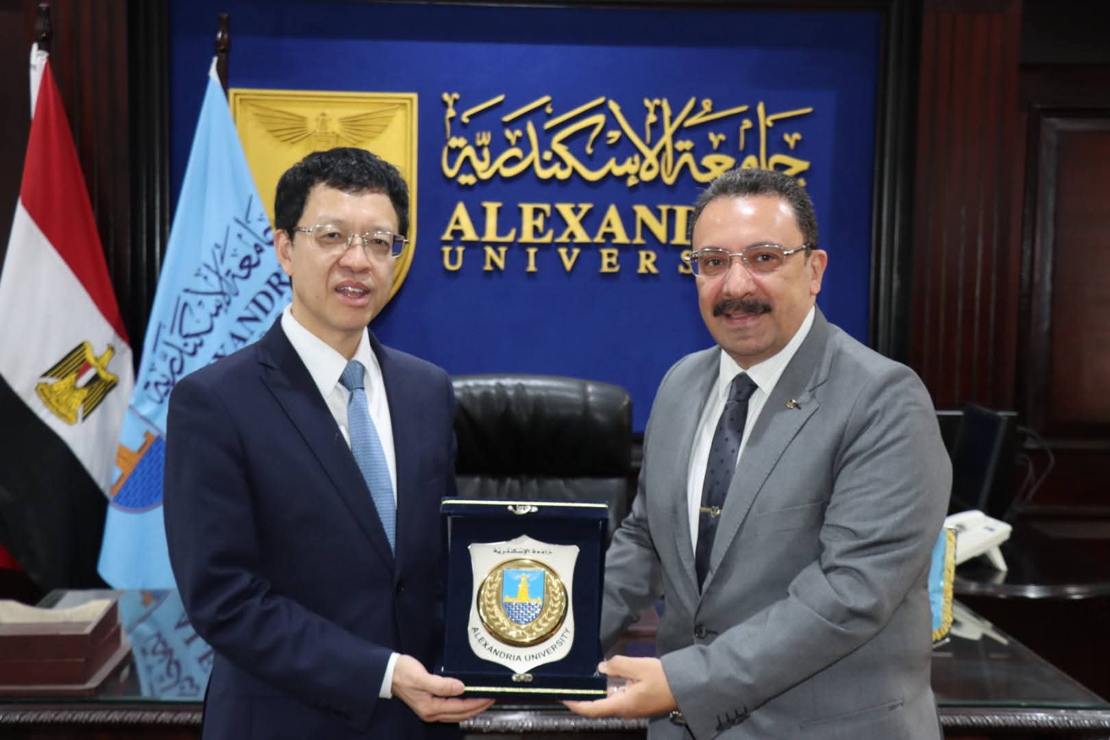 جامعة الإسكندرية تستقبل وفدًا طبيًا صينيًا رفيع المستوى لتعزيز التعاون في جراحات الكبد