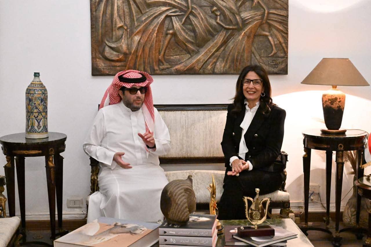 وزيرة الثقافة تستقبل المستشار تركي آل الشيخ لبحث تعزيز التعاون الثقافي والفني بين البلدين