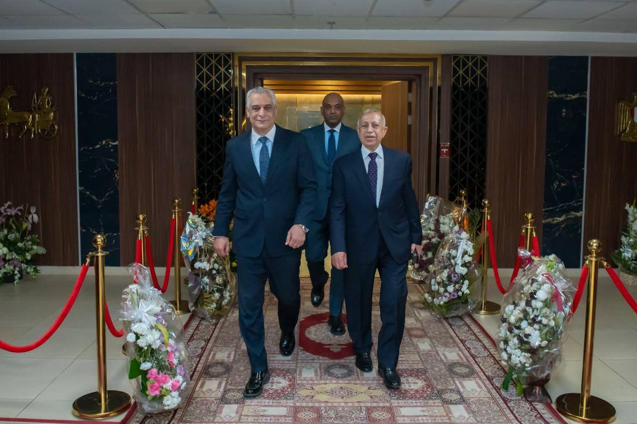 الإنتاج الحربي يعزز شراكته مع الأكاديمية العربية في مجالي الذكاء الاصطناعي وتأهيل الكوادر الفنية