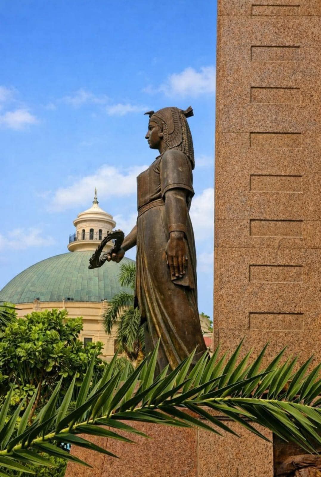 جامعة القاهرة تنظم مسابقة "اللغة العربية.. هوية وإبداع" بالتعاون بين نادى اليونسكو بالجامعة ومركز تطوير تعليم اللغة العربية