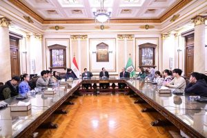 جامعة القاهرة تنظم مدرسة شتوية في الآثار لطلاب جامعة شنغهاي جياو تونج الصينية وتعزز شراكاتها الأكاديمية