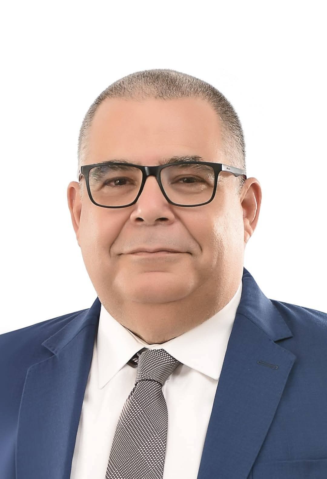 الكلية الملكية للجراحين بإدنبرة تمنح الدكتور محمد البربري زمالتها الفخرية.. وصلاح: يعكس قيمة المدرسة الجراحية بقصر العيني