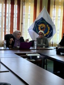 مركز ضمان الجودة بجامعة دمنهور يعقد زيارات دعم فني بمختلف كليات الجامعة