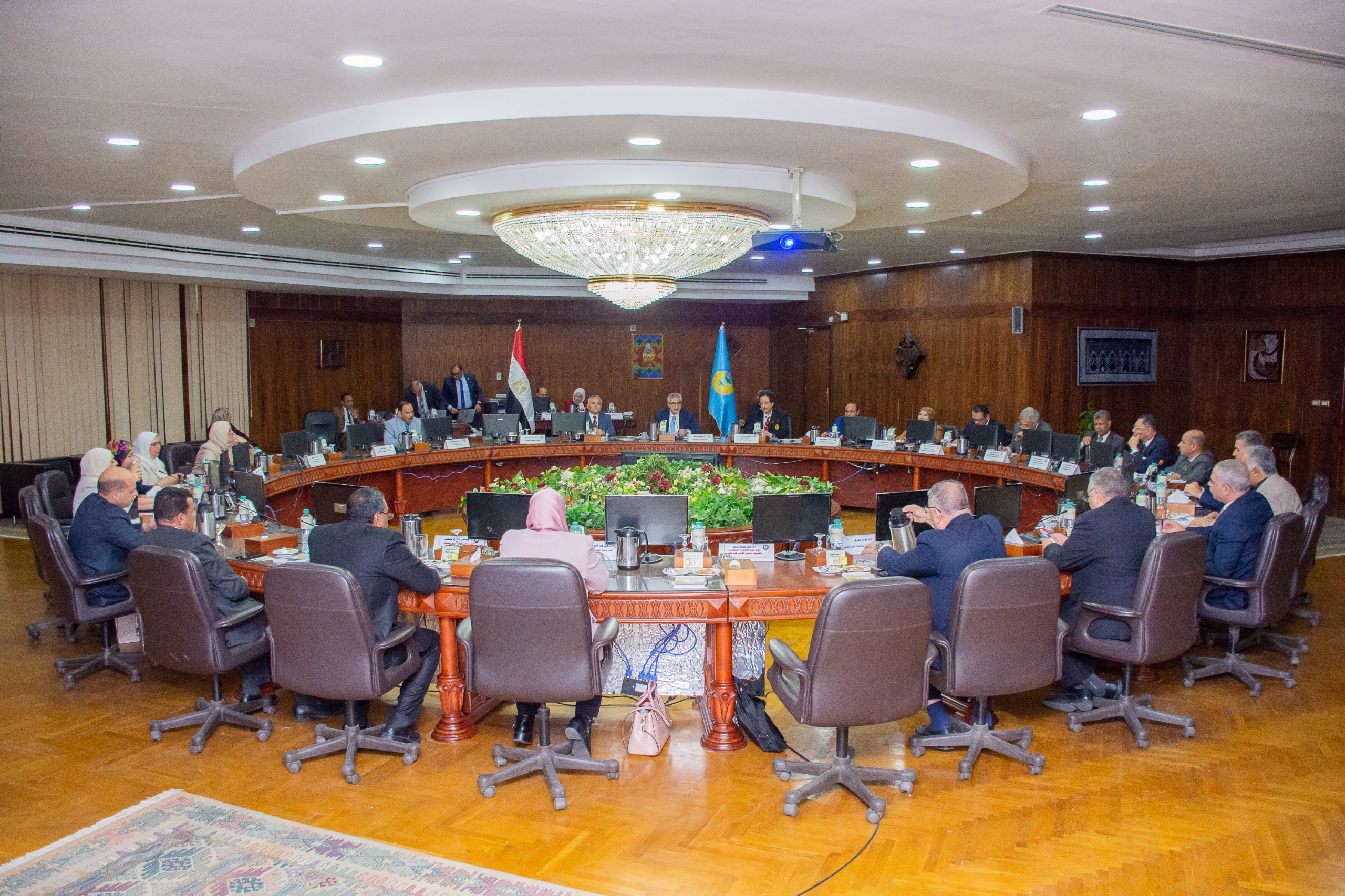 المجلس الأعلى لشئون خدمة المجتمع وتنمية البيئة يعقد اجتماعه الدوري بجامعة طنطا
