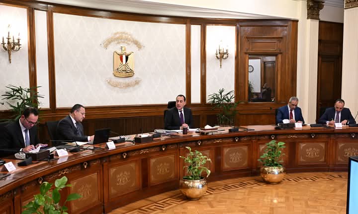 رئيس الوزراء: توجيهات من الرئيس السيسي باستمرار جهود تطوير منظومة التعليم العالي والبحث العلمي