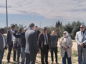 رئيس جامعة العريش يتفقد المشاريع السمكية بالمزرعة النموذجية