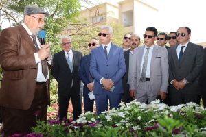 «صفاء الألوان ومعانيها بالمنيا».. رئيس جامعة المنيا يفتتح معرض زهور الربيع التاسع