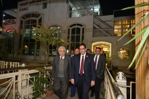 رئيس جامعة القاهرة: هيئة التدريس ومعاونيهم والعاملين هم الثروة الحقيقية للجامعة