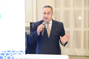 وزير التعليم العالي يشارك في حفل الإفطار السنوي للطلاب الوافدين