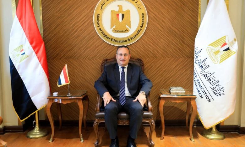 د. عبدالعزيز قنصوة