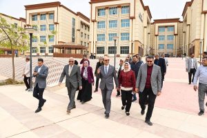 بإجمالي 68 معملًا متطورًا.. رئيس جامعة أسيوط يفتتح المرحلة الثانية من تجهيز المعامل العلمية المتقدمة بالجامعة الأهلية