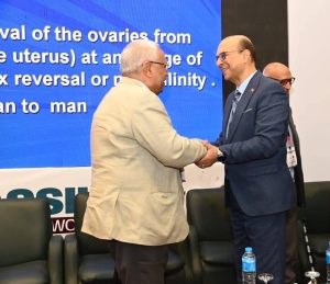 رئيس جامعة أسيوط يفتتح فعاليات المؤتمر السنوي الثالث عشر لقسم أمراض النساء والتوليد تحت شعار "صحة أفضل للمرأة"