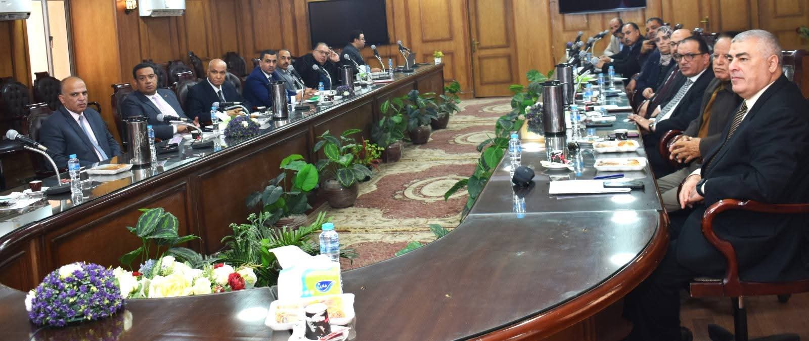 مجلس جامعة العريش يرسم خريطة طريق قوية نحو سوق العمل