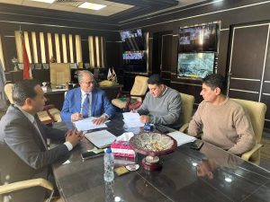 تعاون استثماري جديد.. هندسة المطرية توقع اتفاقية مع شركة الشمس لإدارة ملعب الكلية