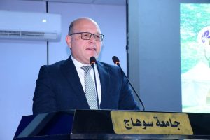 جامعة سوهاج: تطبيق النظام الإلكتروني للتغذية بالمدن الجامعية يعزز ترشيد الاستهلاك ويحد من الفاقد