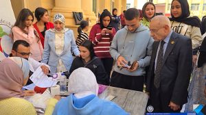 رئيس جامعة شرق بورسعيد الأهلية: نحرص على غرس قيم التكافل والعمل الإنساني في نفوس طلابنا