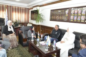 أكاديمية البحث العلمي تستقبل فريق جامعة المنصورة مكتشف «مصريبيثيكس»