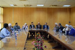 رئيس جامعة بني سويف يرأس مجلس كلية الإعلام