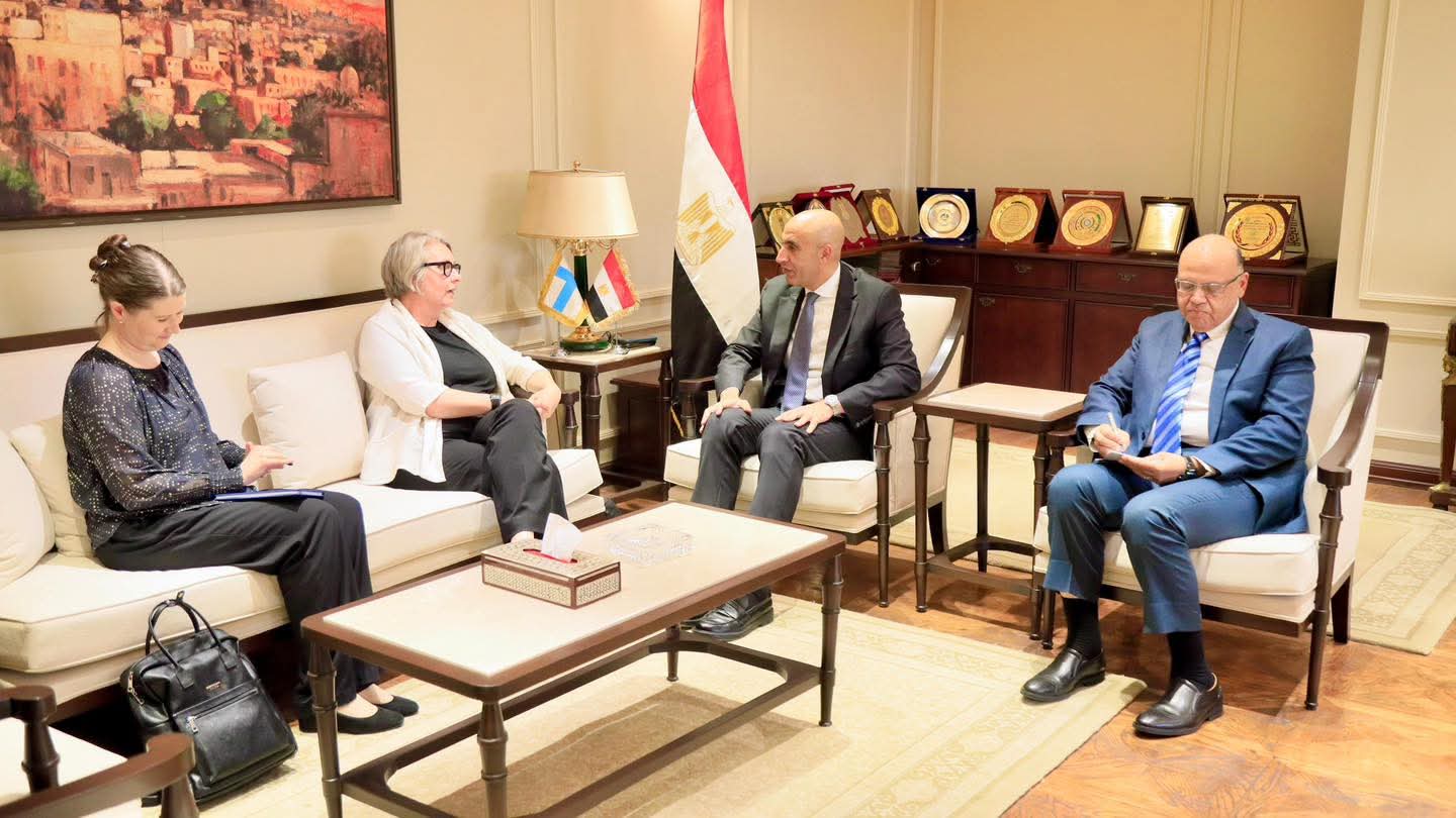 وزير التربية والتعليم يستقبل سفيرة فنلندا بالقاهرة لبحث سبل تعزيز التعاون