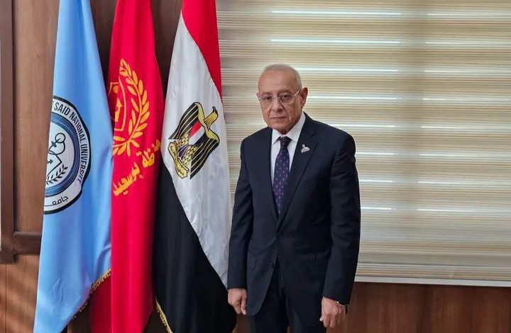 د. عاطف علم الدين