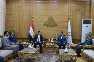 لدعم الخدمة الصحية.. بروتوكول تعاون بين جامعة بنها ومديرية الصحة بمطروح