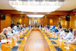 استعدادًا لـ«IRC Expo 2026».. رئيس أكاديمية البحث العلمي تعقد اجتماع مكثف مع ممثلي نوادي ريادة الأعمال في الجامعات