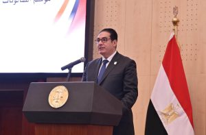 جامعة القاهرة تشارك في فعالية ثقافية نظمتها النيابة العامة عن العبور وتحرير سيناء