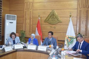 الجيزاوي يترأس اجتماع مجلس جامعة بنها