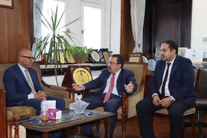 شراكة استراتيجية بين جامعة الإسكندرية و Microsoft لتعزيز التحول الرقمي وتطوير مهارات الطلاب