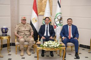 محافظ القليوبية ورئيس جامعة بنها ورئيس أركان قوات الدفاع الشعبي والعسكري يشهدون الندوة التثقيفية الـ94