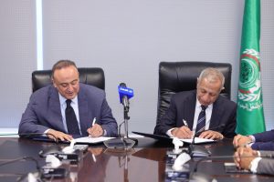 لربط الدراسة بسوق العمل.. «الأكاديمية العربية» وشبكة قنوات «النهار» يوقعان اتفاقية تعاون شاملة