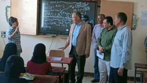مدير تعليم أسيوط يتفقد 5 مدارس بإدارة القوصية لمتابعة الاختبار الشهرى والانضباط المدرسى