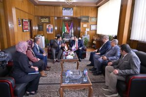 رئيس جامعة القاهرة يوجه بتوفير اللحوم والأضاحي بأسعار مخفضة لهيئة التدريس ومعاونيهم والعاملين بمناسبة عيد الأضحى