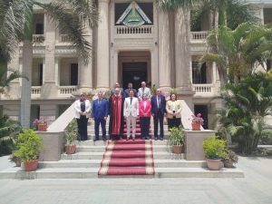 رئيس جامعة بنها يستقبل وفد الكنيسة الإنجيلية للتهنئة بعيد الأضحي المبارك