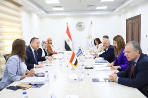 وزير التعليم العالي يستقبل وزيرة التعليم والرياضة اليونانية لبحث سبل التعاون