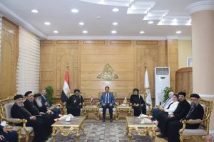 رئيس جامعة بنها يستقبل وفود من الكنائس للتهنئة بعيد الأضحي المبارك