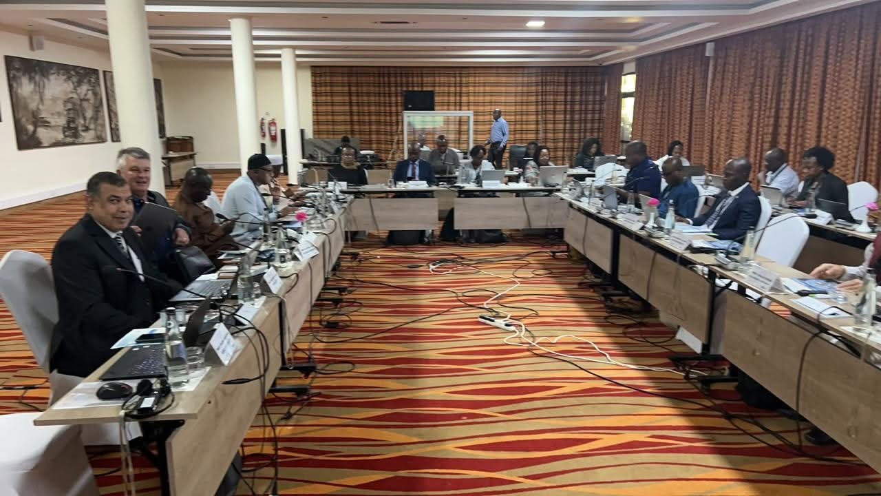 رئيس جامعة السويس يعلن: تجديد الثقة بالإجماع في رئاسة مصر لمجلس إدارة مراكز التميز بالاتحاد الأفريقي