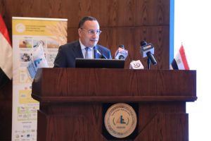 وزير التعليم العالي ورئيس اتحاد الغرف التجارية يشهدان قمة SEEDS لتعزيز الأمن الغذائي واستدامة سلاسل الإمداد