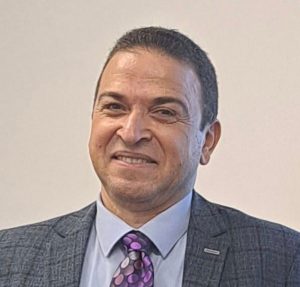 إنجاز مصري عالمي.. براءة اختراع باليابان لأستاذ بالجامعة المصرية اليابانية لتطوير تقنيات استخلاص البترول