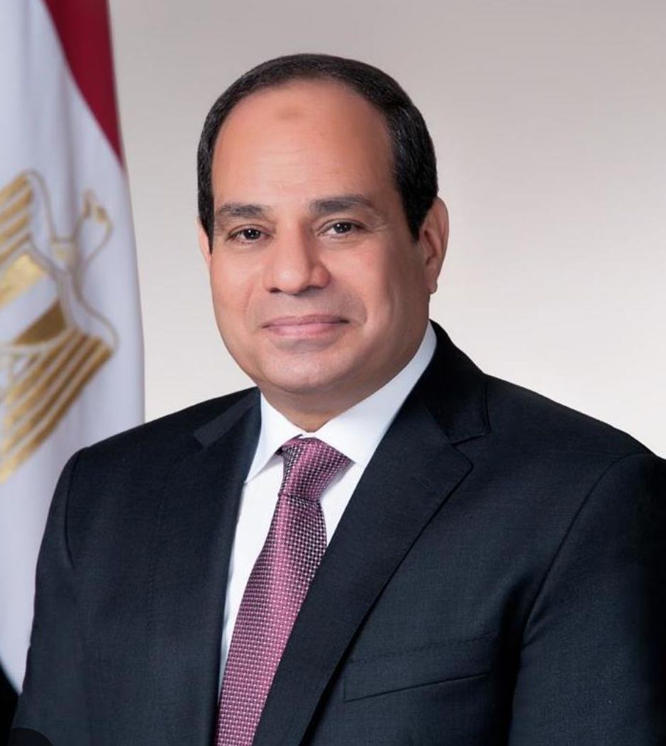 عبدالصادق: كلمات الرئيس السيسي عن جامعة القاهرة وسام فخر واعتزاز لكل منتسبي الجامعة ودافع لمواصلة رسالتها العلمية والوطنية